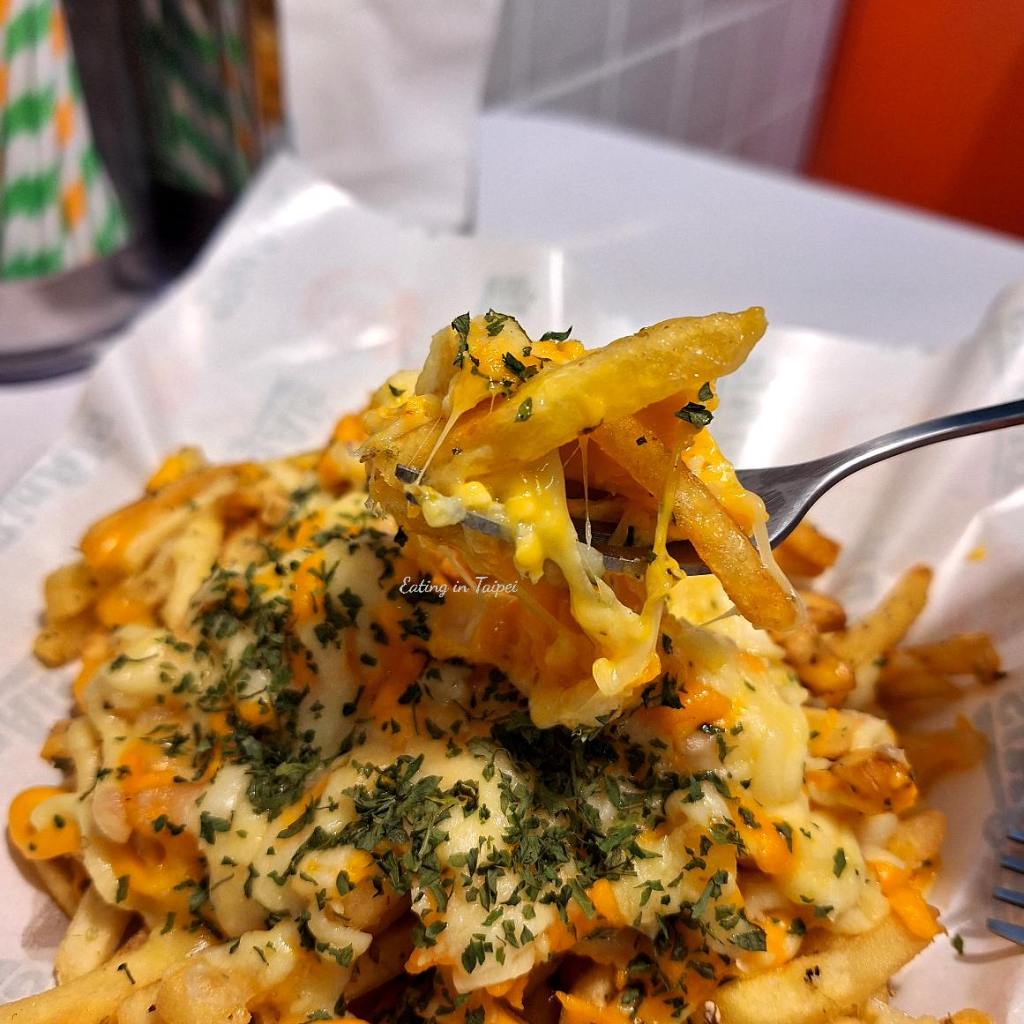 Big Als cheese fries 2