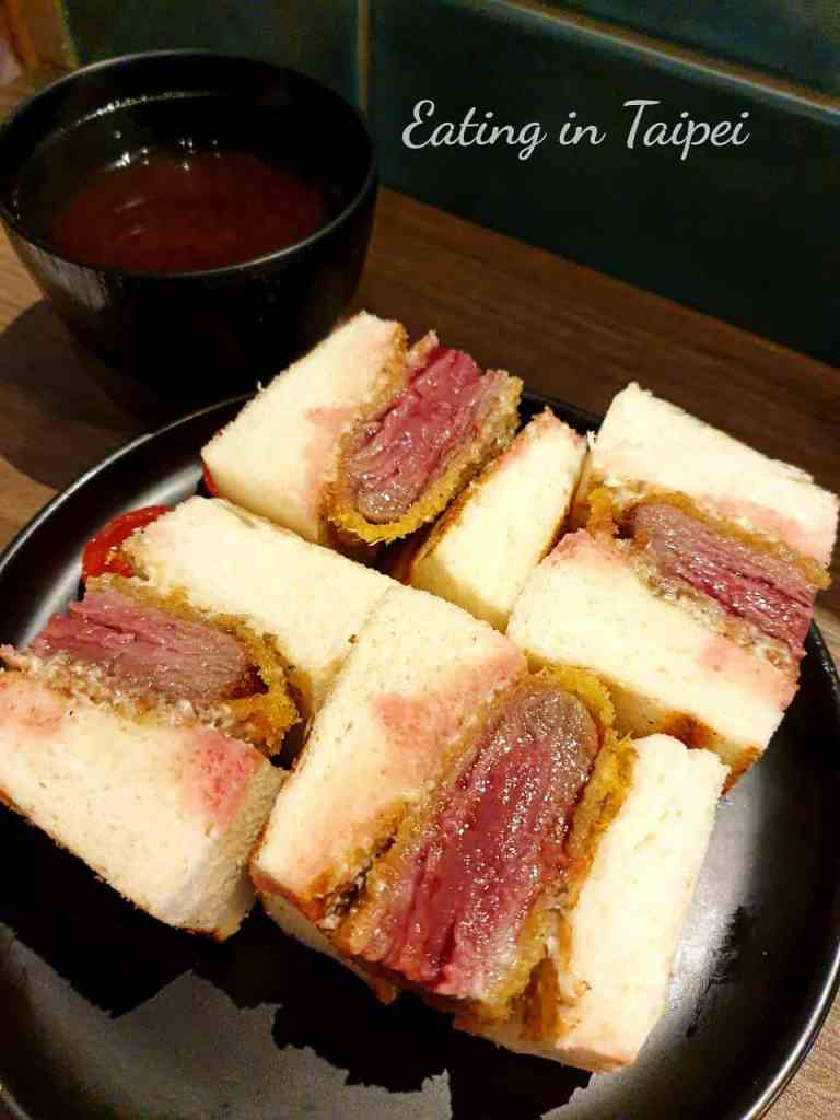 Deep-fried katsu beef fillet sandwich